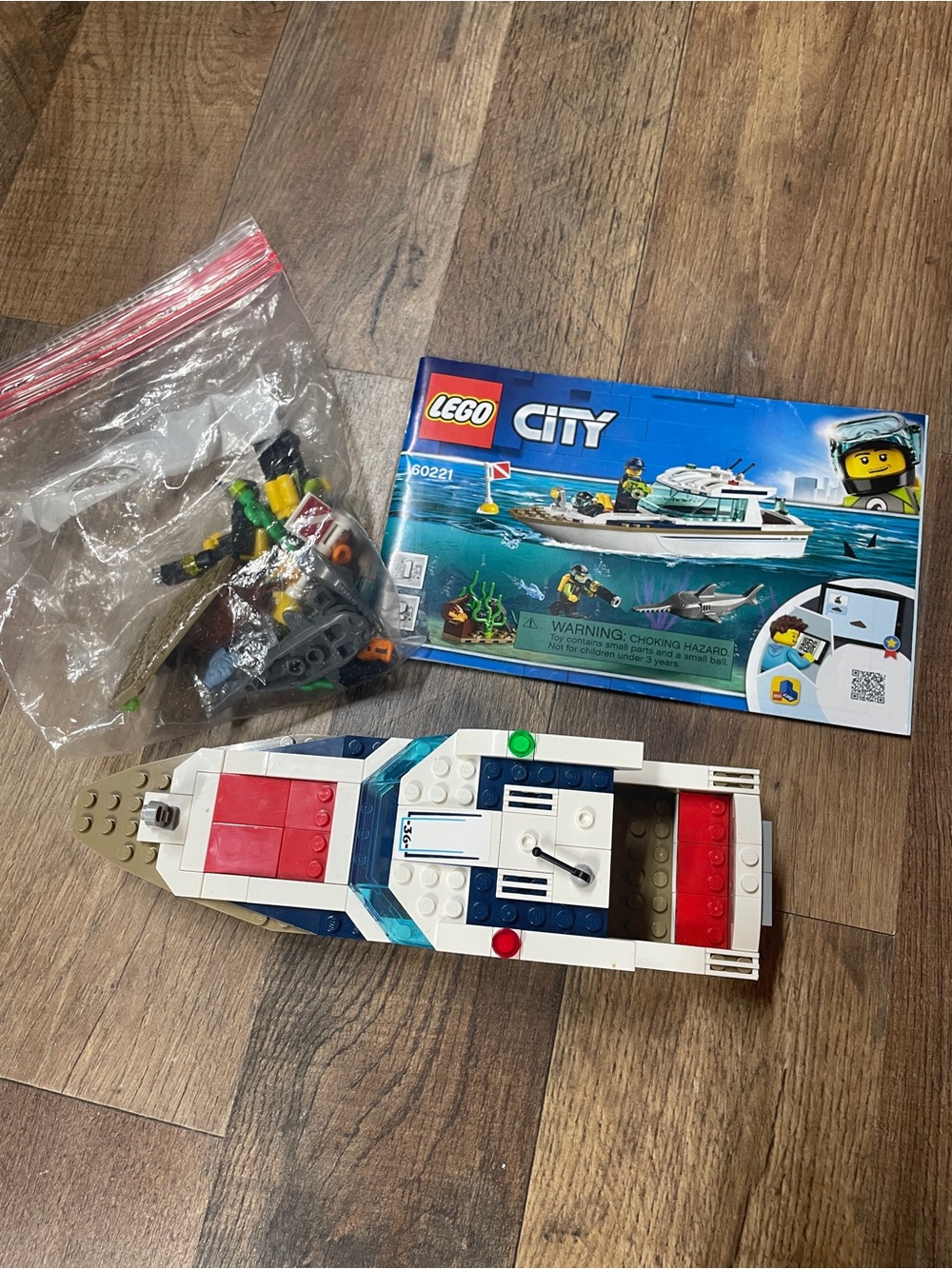 Lego City Police Boat in White, Blue & Red